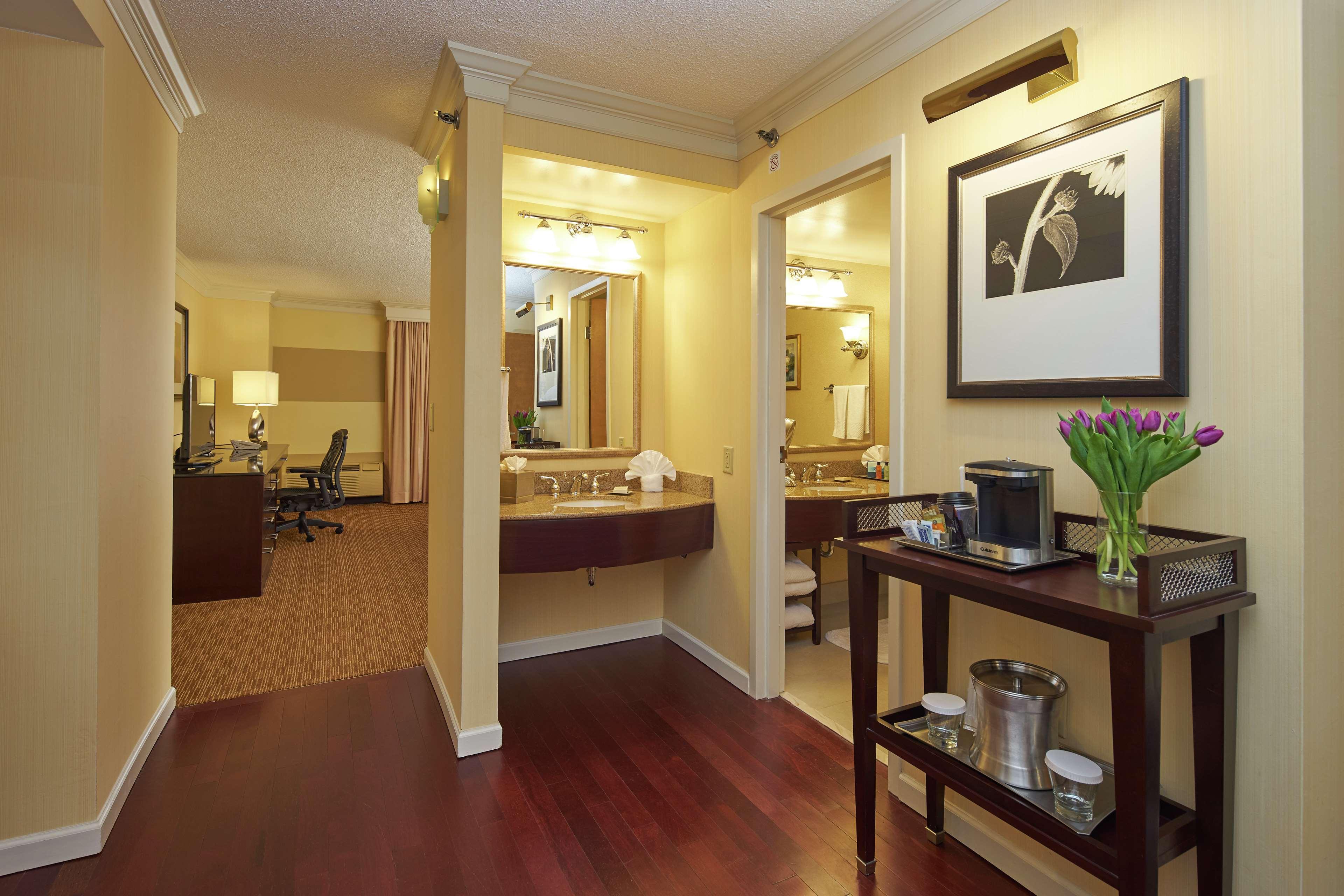 Hotel Hilton Raleigh North Hills Zimmer foto
