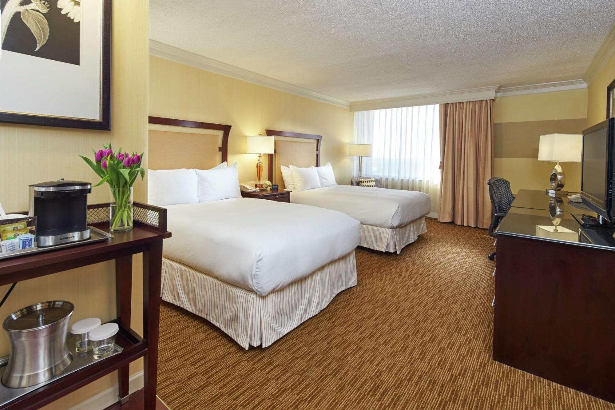 Hotel Hilton Raleigh North Hills Exterior foto